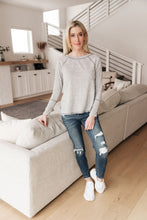 Load image into Gallery viewer, Cream Comfort Top In Heather Gray